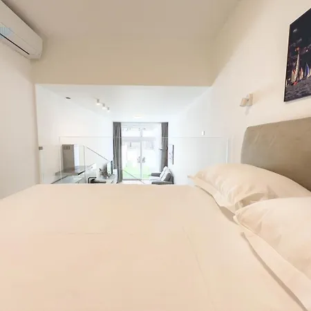 Capitolina 3 Tirabora Short Rent Apartment *
